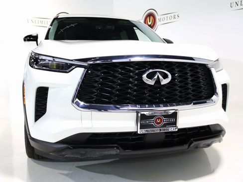 Used 2023 INFINITI QX60 Pure image 21