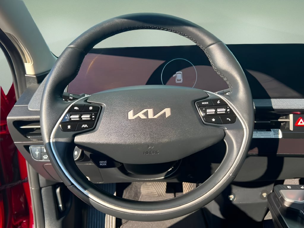 Used 2023 Kia EV6 Wind w/ Wind Technology Package AWD/4WD image 15