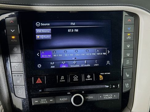 Used 2023 INFINITI QX55 Essential AWD/4WD image 24