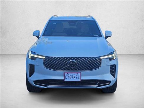 Certified 2026 Volvo XC90 B6 Plus w/ Protection Package image 2