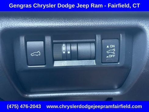 Used 2025 Subaru Forester Premium AWD/4WD image 67