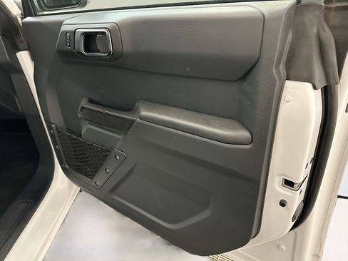 Used 2025 Ford Bronco Big Bend image 33