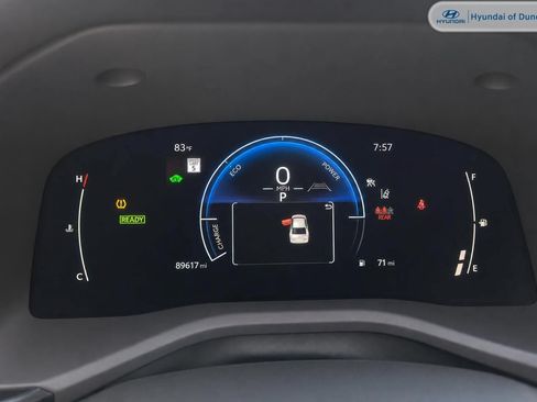 Used 2025 Toyota Camry LE FWD image 7