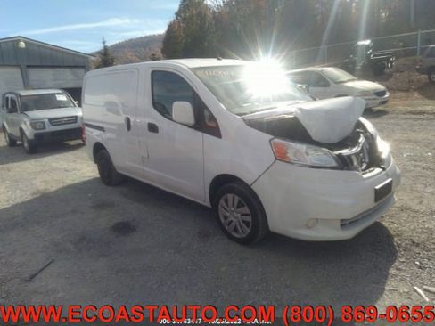 Used 2019 Nissan NV200 SV w/ Back Door Glass Package image 1