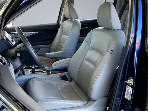 Used 2019 Honda Ridgeline RTL image 19