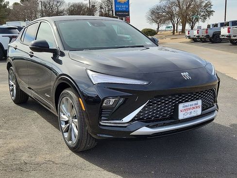 New 2026 Buick Envista Avenir image 4