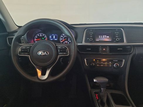 Used 2017 Kia Optima LX FWD image 22