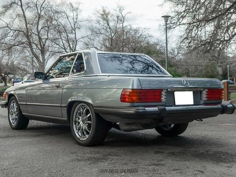 Used 1987 Mercedes-Benz 560 SL image 6