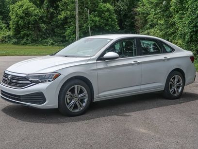 Used 2023 Volkswagen Jetta SE