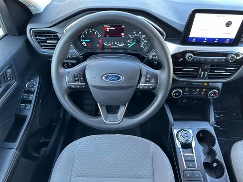 Used 2022 Ford Escape SE FWD image 13