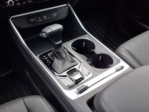 New 2026 Kia Carnival SX image 17