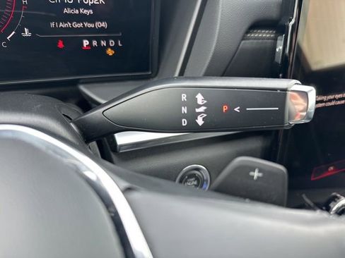 Used 2025 GMC Terrain Elevation image 21