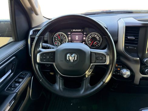Used 2021 RAM 1500 Laramie image 12