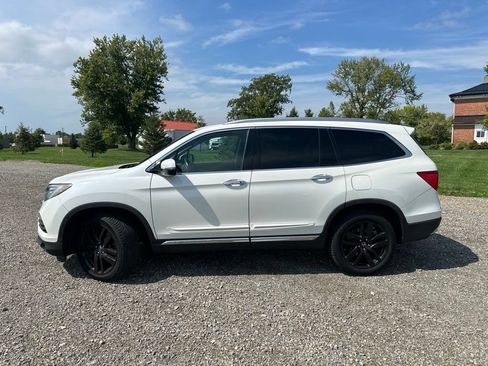 Used 2017 Honda Pilot Elite image 9