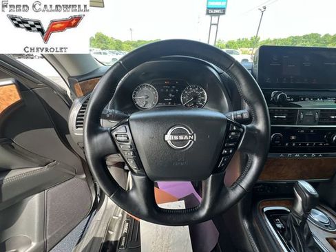 Used 2023 Nissan Armada SL RWD image 17