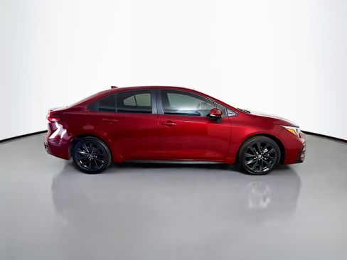 Used 2024 Toyota Corolla SE FWD image 11