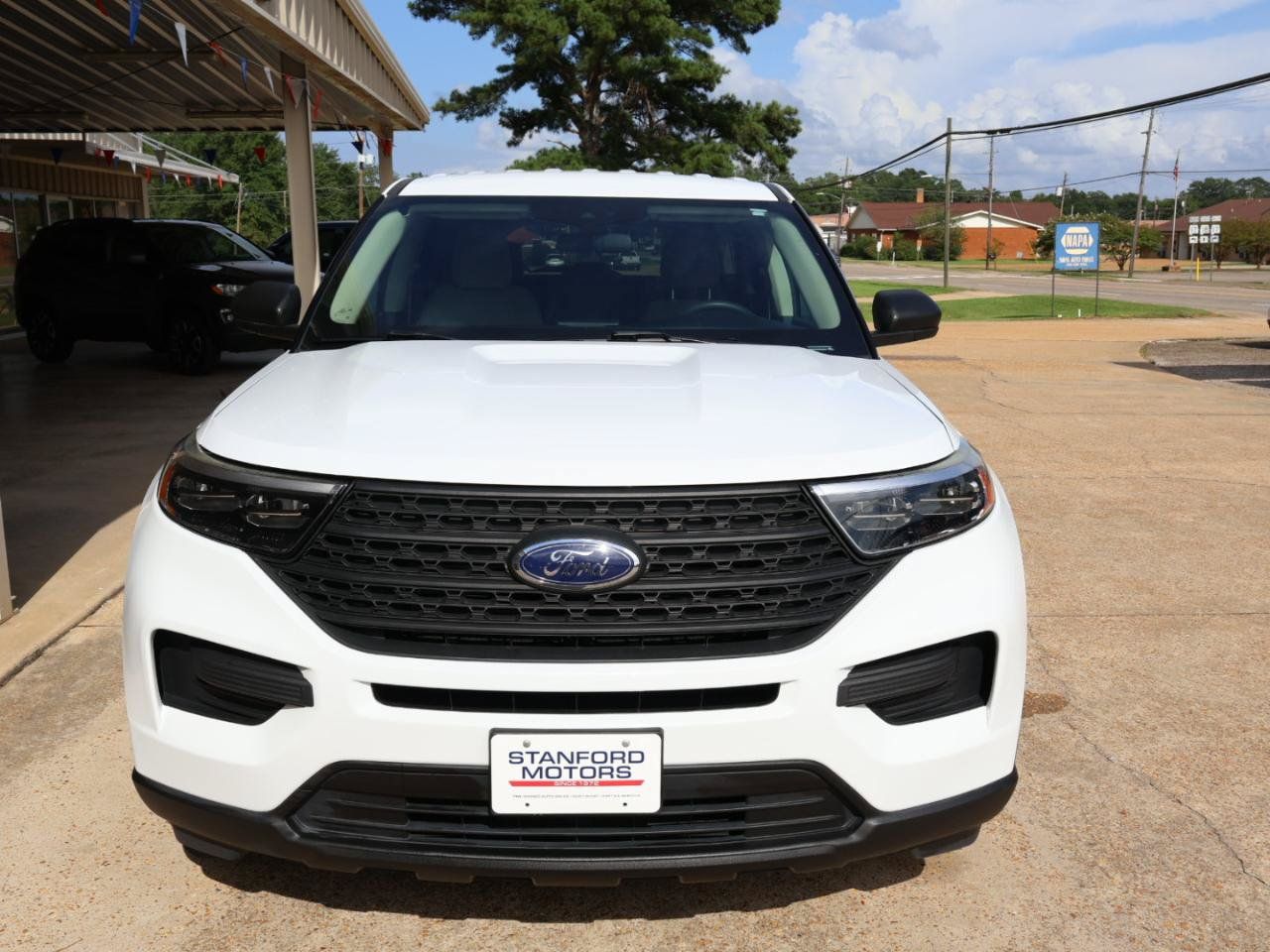 Used 2021 Ford Explorer 2WD image 2
