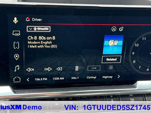 Used 2025 GMC Sierra 1500 SLT image 38