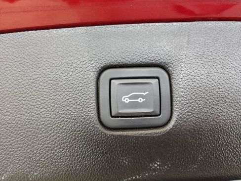 Certified 2023 Chevrolet Blazer Premier w/ Driver Confidence II Package AWD/4WD image 17