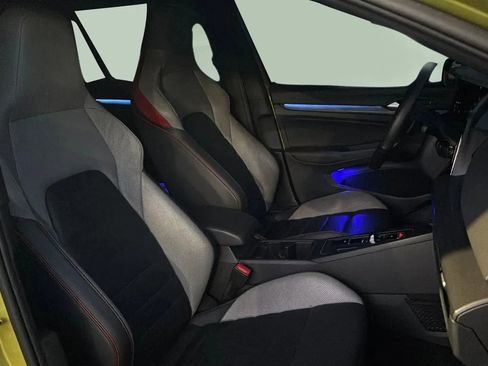 Used 2022 Volkswagen GTI Autobahn image 21