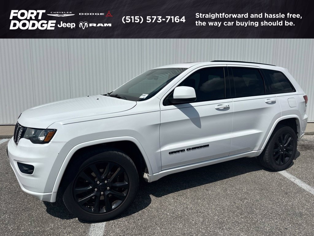 Used 2018 Jeep Grand Cherokee Altitude AWD/4WD image 1