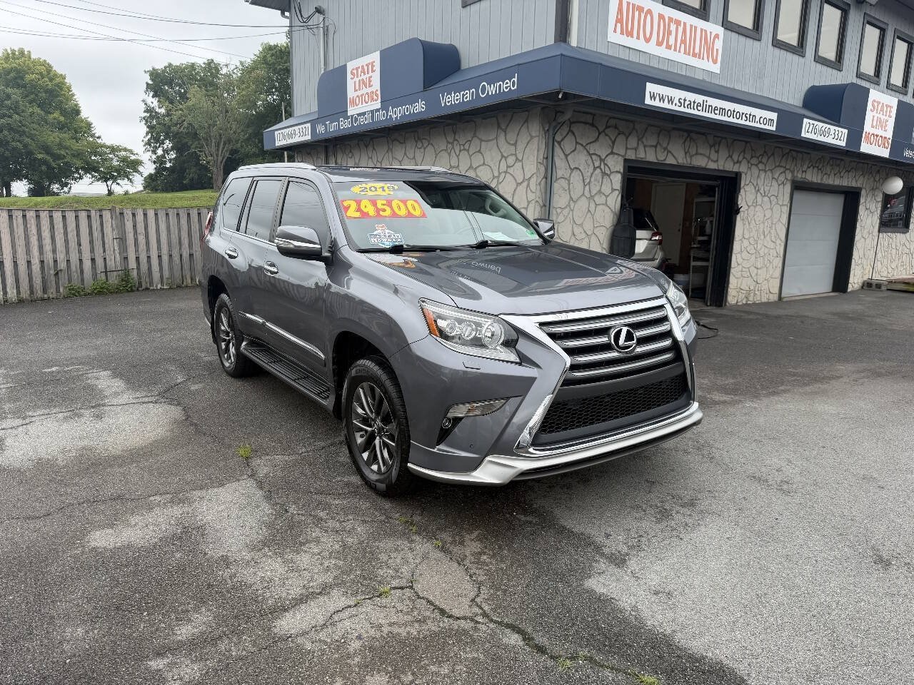 Used 2019 Lexus GX 460 Premium AWD/4WD image 3