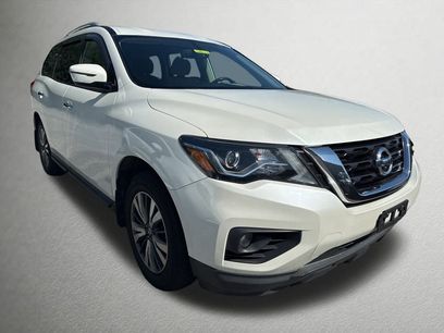 Used 2019 Nissan Pathfinder SV