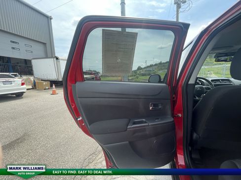 Used 2023 Mitsubishi Outlander Sport ES image 26