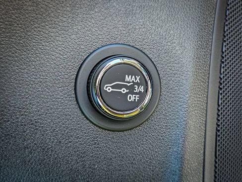 Used 2021 Buick Envision Preferred AWD/4WD image 11