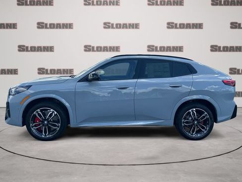 New 2026 BMW X2 xDrive28i w/ Technology Package AWD/4WD image 2