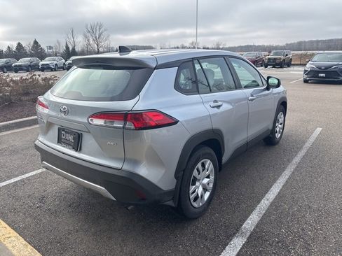 Used 2024 Toyota Corolla Cross L image 15