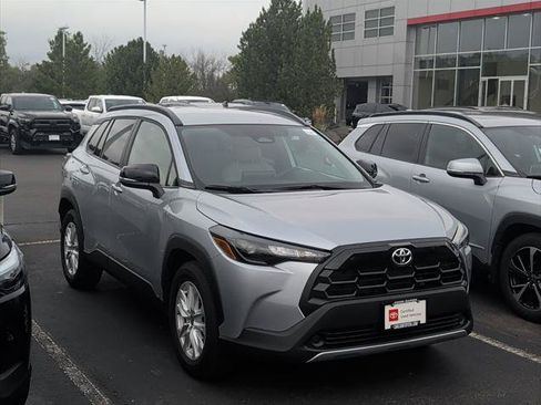 Certified 2026 Toyota Corolla Cross LE AWD/4WD image 2