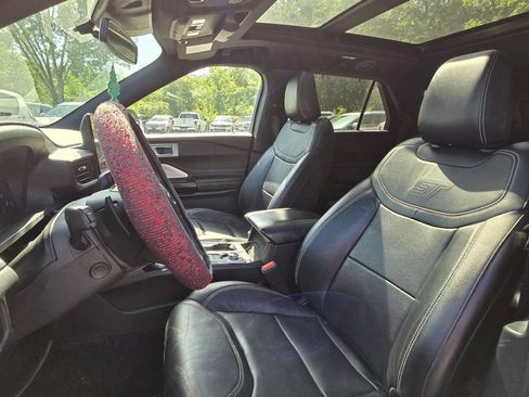Used 2021 Ford Explorer ST w/ Equipment Group 401A AWD/4WD image 14