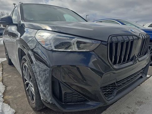 Certified 2023 BMW X1 xDrive28i w/ Premium Package image 4
