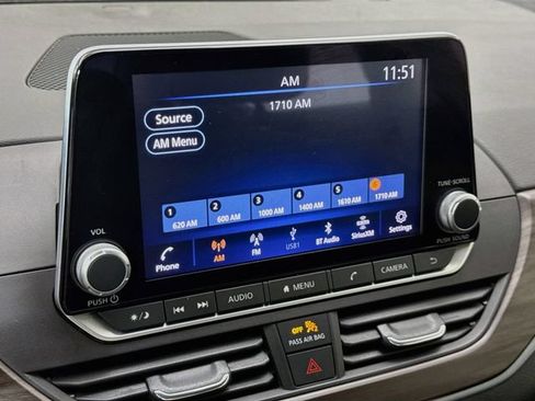Used 2023 Nissan Altima 2.5 SV AWD/4WD image 14