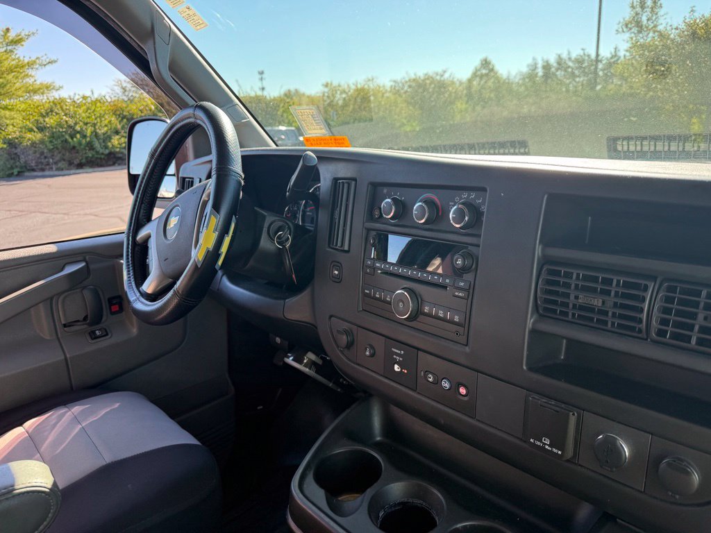 Used 2017 Chevrolet Express 2500 LT w/ LT Preferred Equipment Group RWD image 8