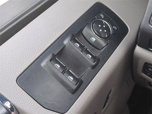 Used 2018 Ford F150 XLT w/ Equipment Group 302A Luxury image 24