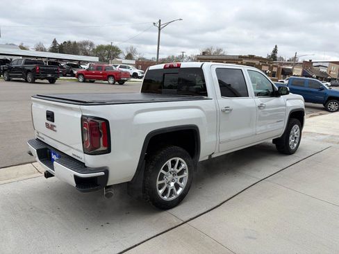 Used 2017 GMC Sierra 1500 Denali AWD/4WD image 5
