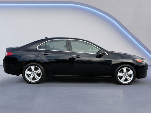 Used 2010 Acura TSX Sedan image 2
