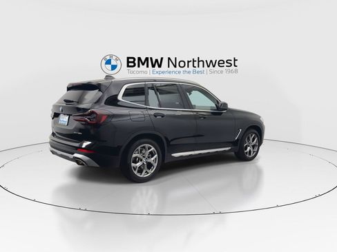 Used 2023 BMW X3 xDrive30i w/ Premium Package AWD/4WD image 3