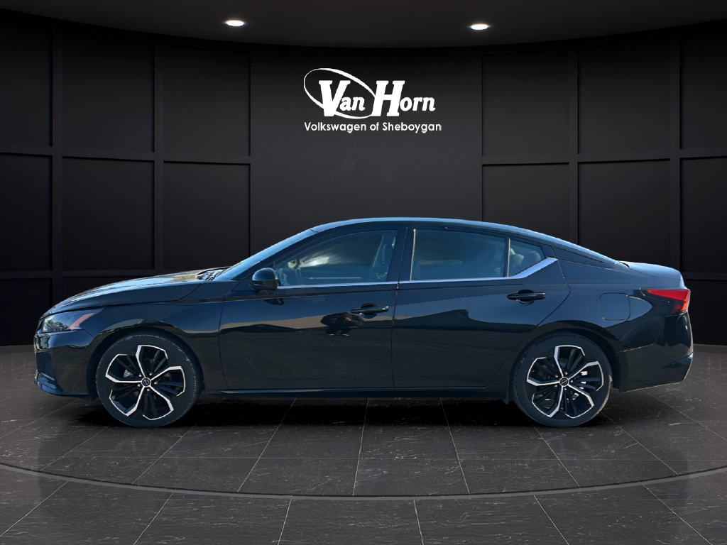 Certified 2024 Nissan Altima 2.5 SR FWD image 4