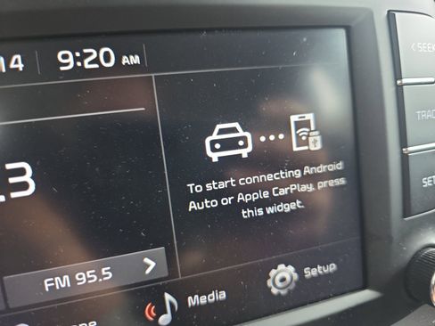 Certified 2025 Kia Soul LX image 14