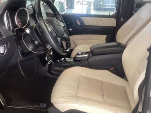 Used 2017 Mercedes-Benz G 550 G 550 image 9