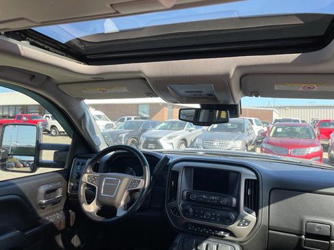 Used 2015 GMC Sierra 3500 Denali w/ Duramax Plus Package image 28