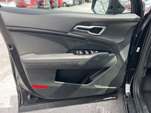 Used 2025 Kia Sportage X-Line image 31