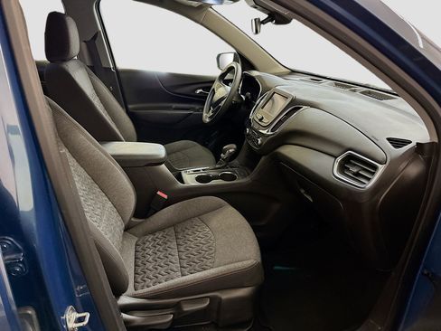 Used 2024 Chevrolet Equinox LT image 33