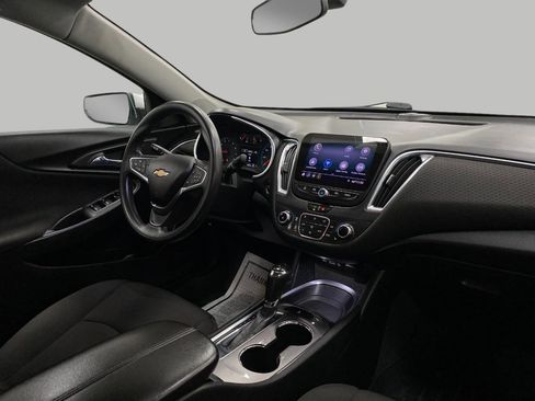 Used 2020 Chevrolet Malibu LT image 18