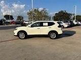 Used 2020 Nissan Rogue SV image 4