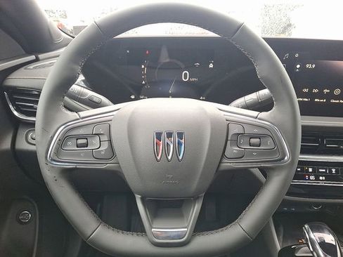 New 2026 Buick Envista Avenir image 18