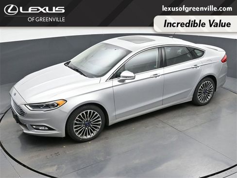 Used 2017 Ford Fusion Titanium image 24